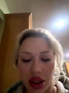 blissdimicco's cam snapshot