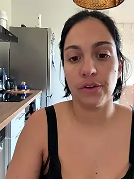 LaPetiteKim's cam snapshot