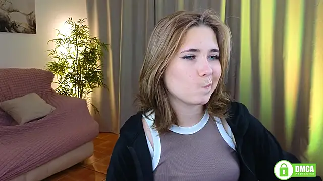 Inessa_Holiday's cam snapshot