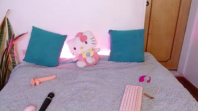 kittycatw's cam snapshot