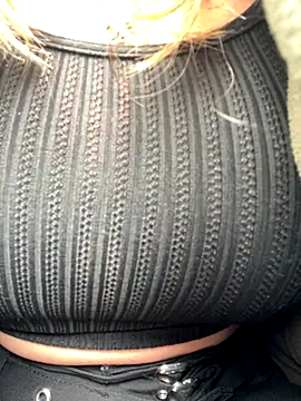 Isabella_Varella's cam snapshot