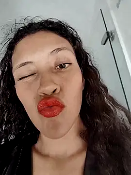 ArielBlossom___'s cam snapshot