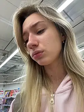 Lia__Love live sex cam