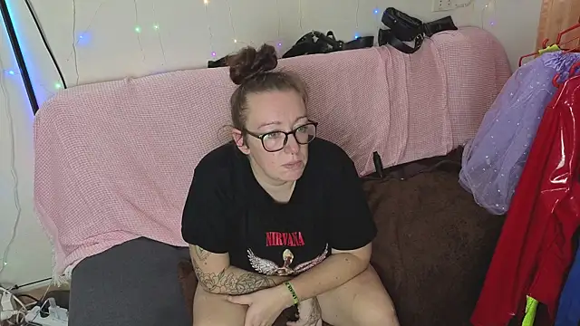 JadeStarUK's cam snapshot