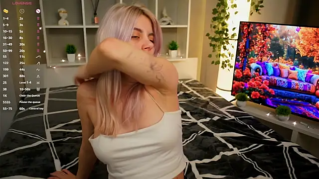 BlissBoardley's cam snapshot