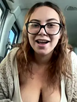 FreakyDreama live sex cam