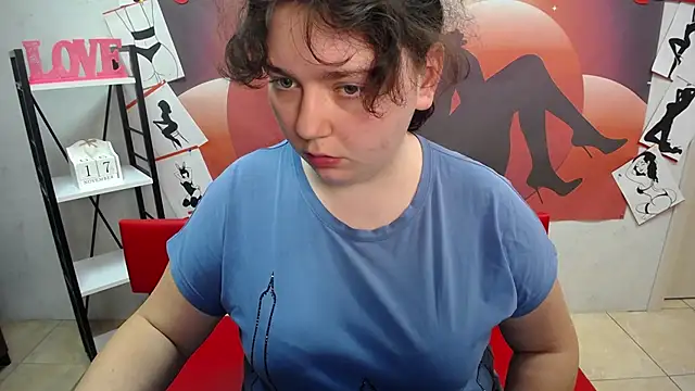 NeonilaLisova's cam snapshot