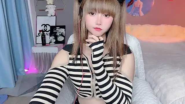 -xiao-xiao-'s cam snapshot