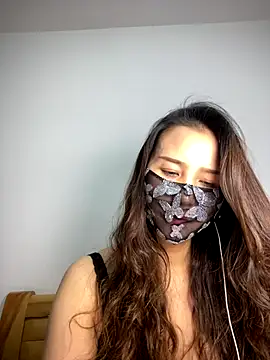 yiyi78900's cam snapshot