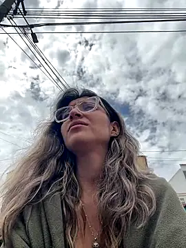 Isabella_Varella's cam snapshot