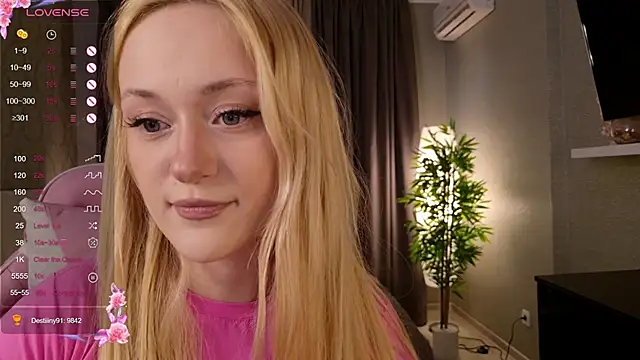 HeyMonkey_'s cam snapshot