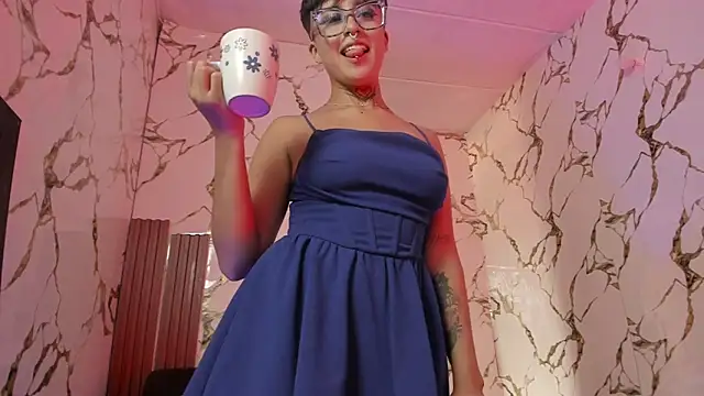 Rebeka-baker's cam snapshot