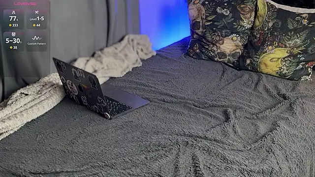 inked-vvitch live sex cam