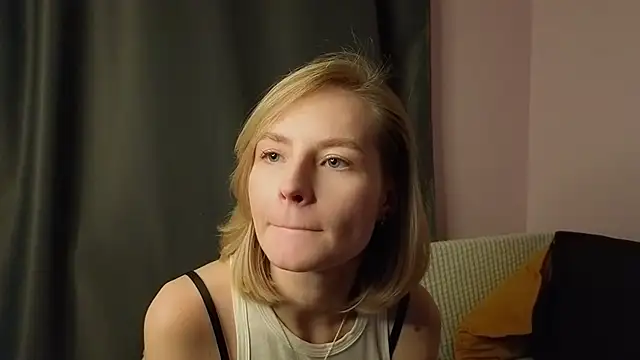 BaileyBernos live sex cam