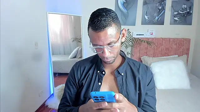 KingEdward_ live sex cam