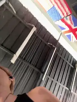 CONNY_BENSS live sex cam