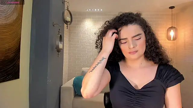 KylieJenkins live sex cam