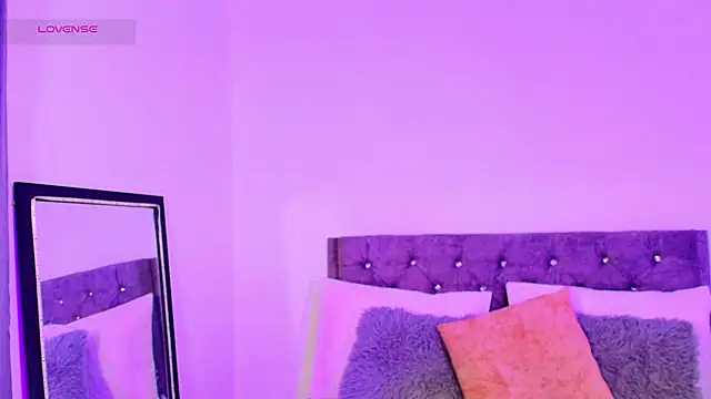 Vale_prado live sex cam