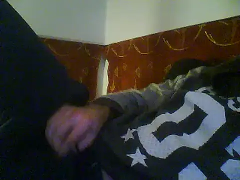 falatfaszu's cam snapshot