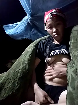 PhamPm70's cam snapshot