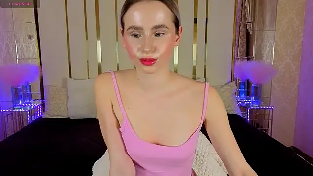 YourMoneyBossNikki's cam snapshot