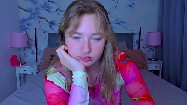 Sweetie_kitty1's cam snapshot