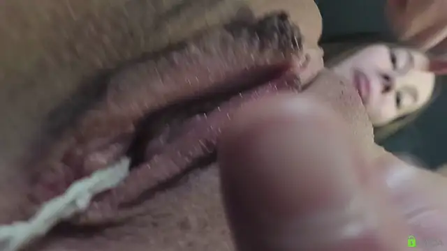 Courtney_Luv's cam snapshot