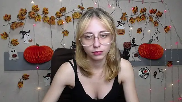 TracyLll's cam snapshot