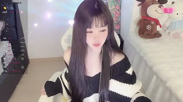 yuii-7's cam snapshot