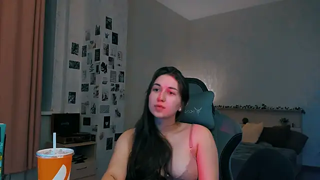 raviolly046's cam snapshot