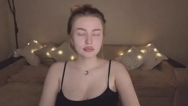 ViolettaLopez's cam snapshot