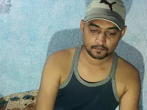 Rocobodymassager live sex cam