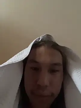 heytherepeoples717's cam snapshot