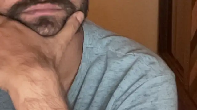 MakeMeAwareAah's cam snapshot