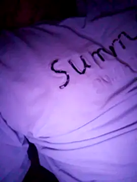 isha_sharma2002's cam snapshot