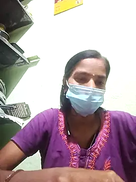 anusiya01's cam snapshot