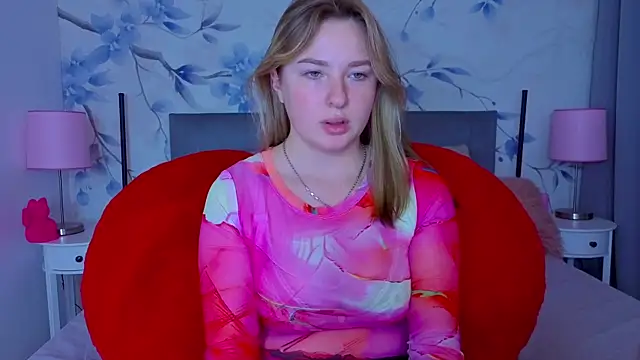 Sweetie_kitty1's cam snapshot