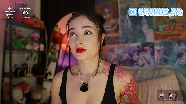 Sonnie_mami live sex cam