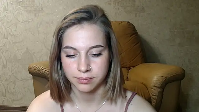 KirraLiam's cam snapshot