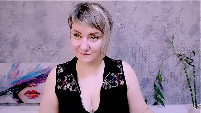 Djullia's cam snapshot