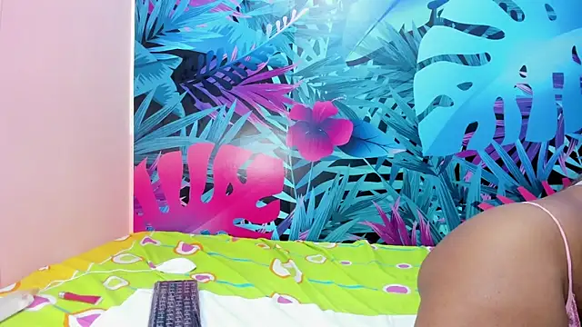 XiaraMilf's cam snapshot