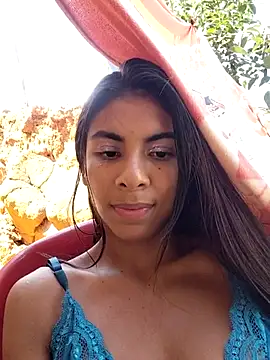 chaparritahot99 live sex cam