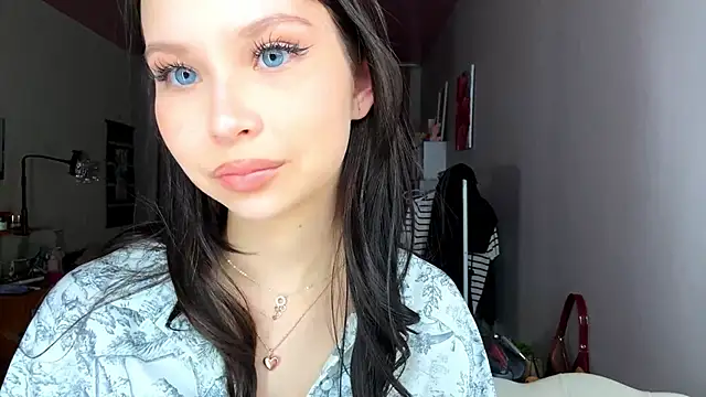 EmmaJonse's cam snapshot