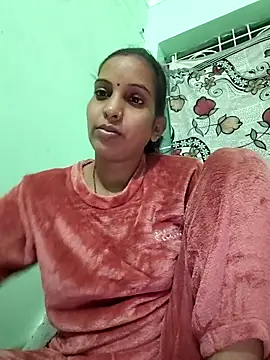 Hotty-Nidhi's cam snapshot