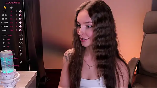 AliceOrlova live sex cam