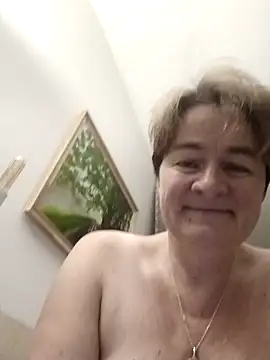 Milf-Love-fist99's cam snapshot