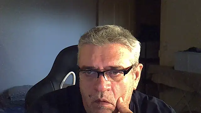 _hippo_'s cam snapshot