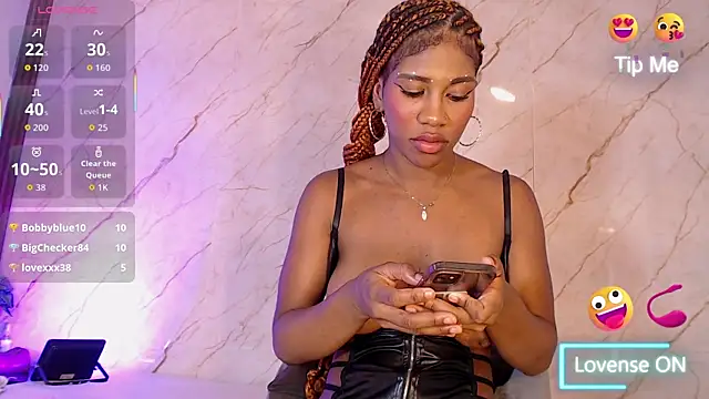 LucianaaMorena's cam snapshot