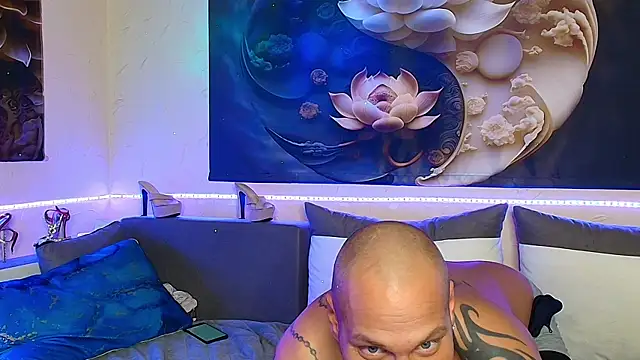 xDeepInLovexx live sex cam