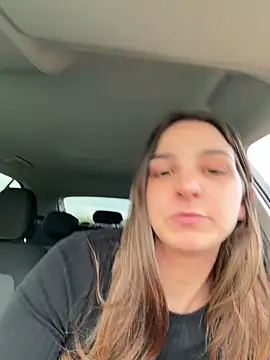 DoriDeluxe66 live sex cam